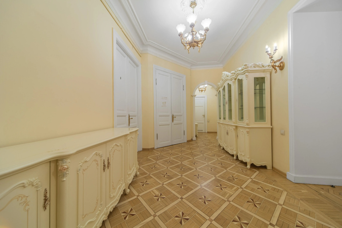 Квартира на Рубинштейна 4