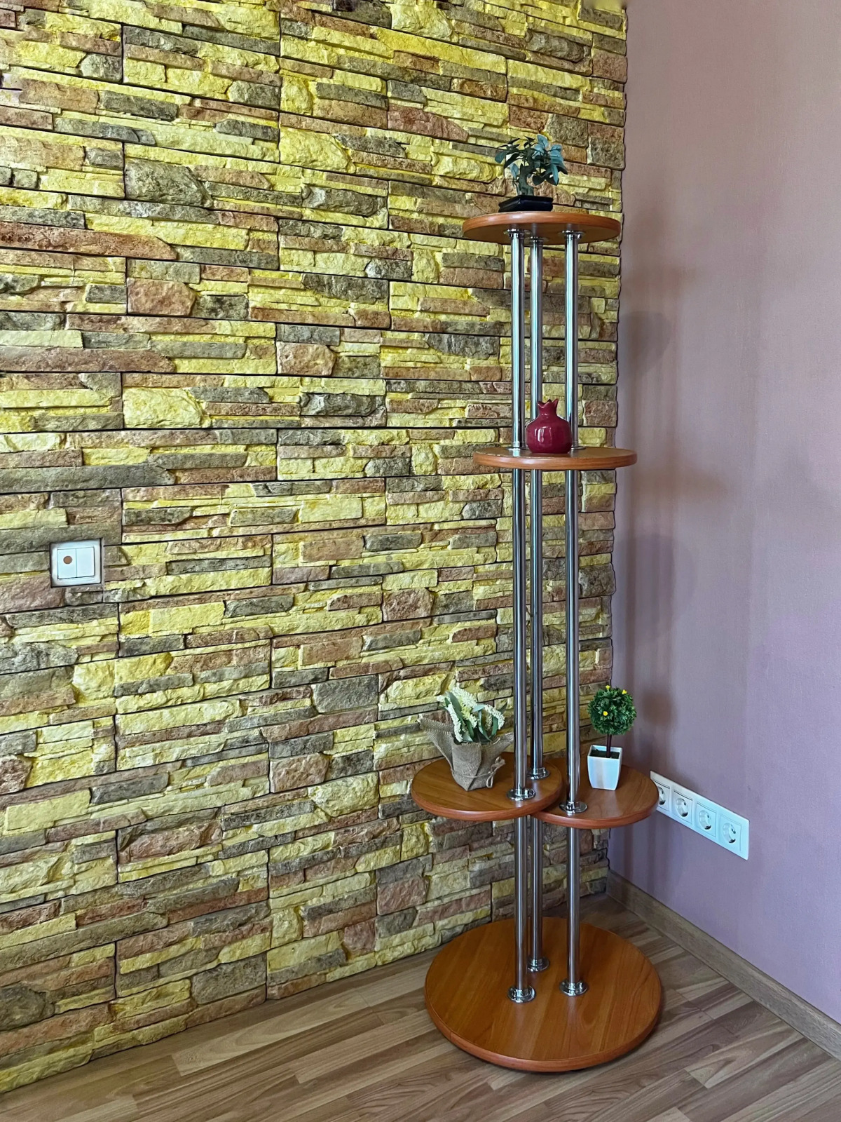 Апартаменты "Granada" Отличный вариант двухкомнатной квартиры в центре города недалеко от ЖД Вокзала