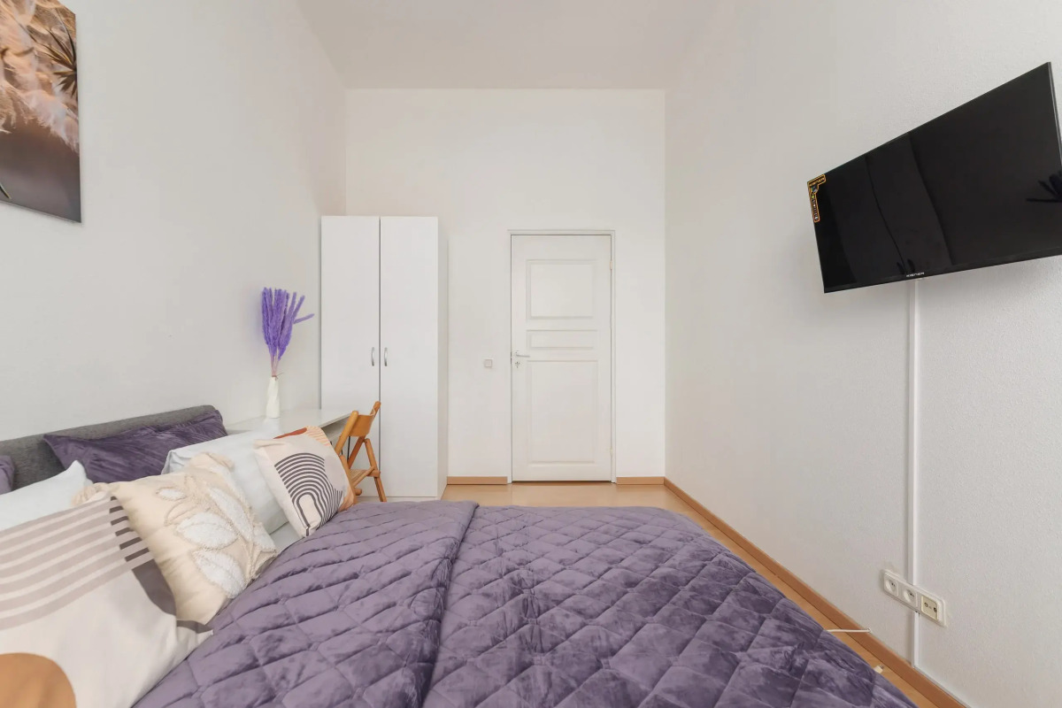 Апартаменты у Дворцовой площади DereMRents ДереМРентс