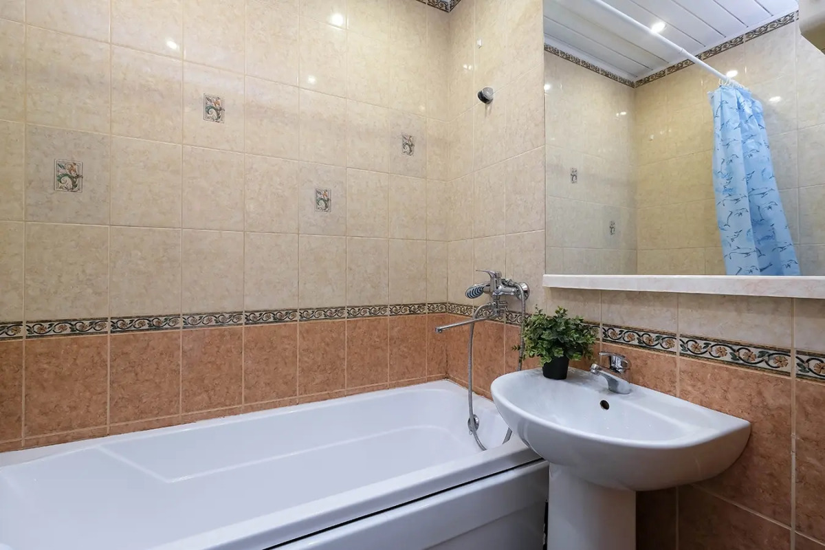 Квартира на Титова 238/2