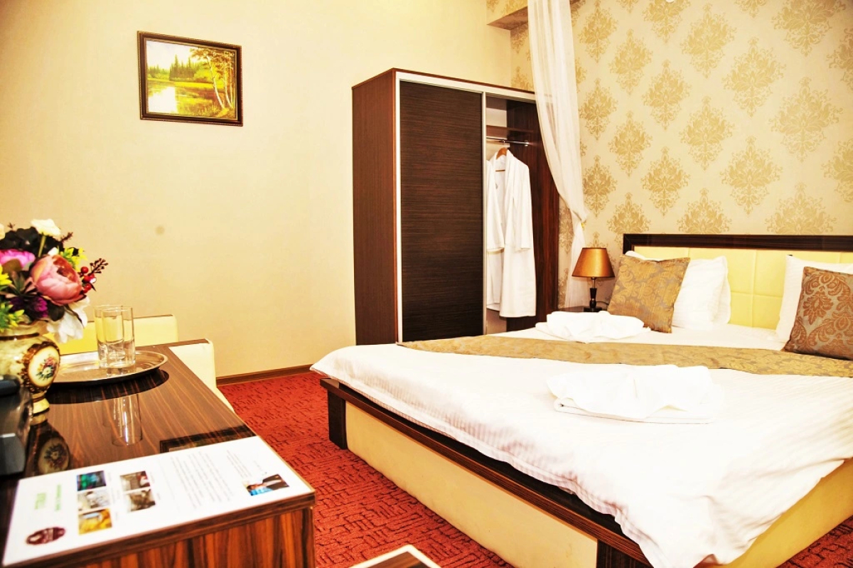 Мини-Отель Turan on Mustafin 88