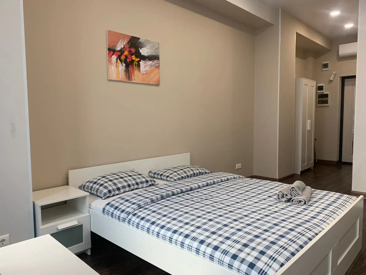 Апартаменты 0826А Верхнеторговая площадь 4