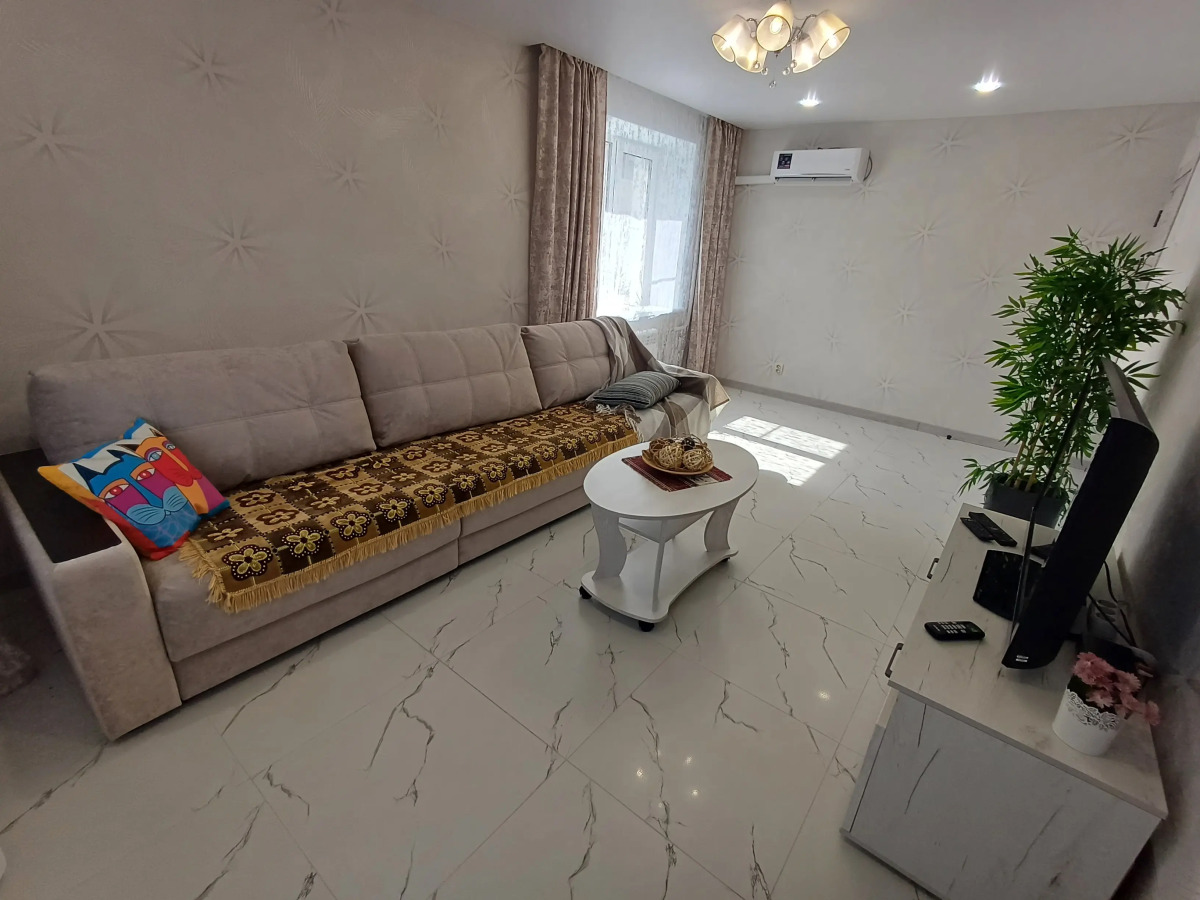 Апартаменты Чайка House на Гагарина 214