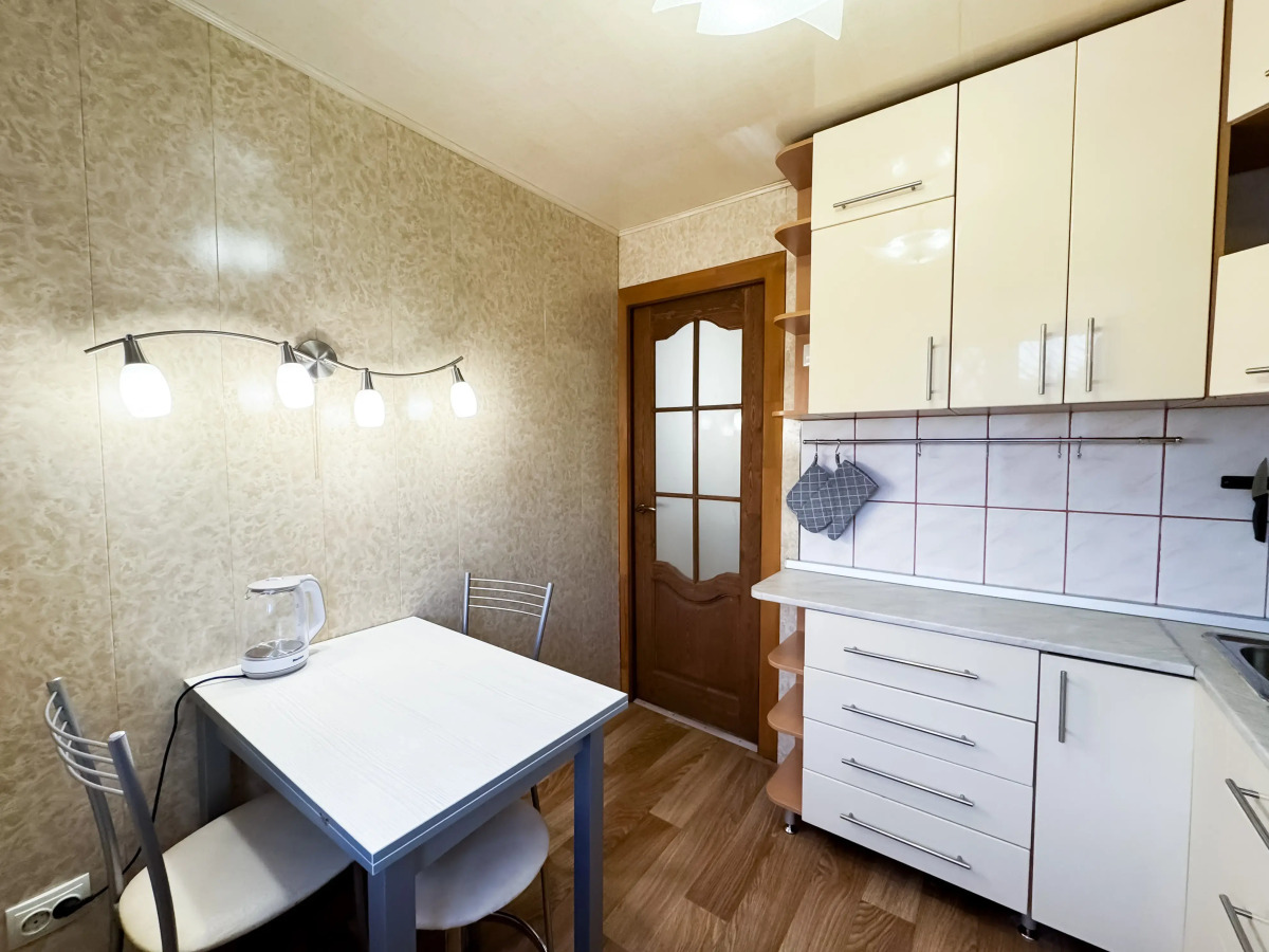 Квартира 2-комнатная на Карла Маркса 9