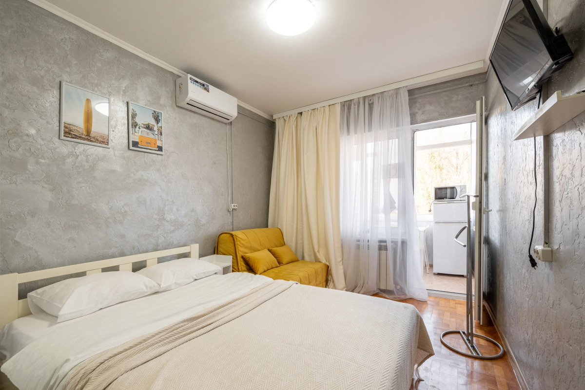 Квартира -студия с Отдельной Кухней и Видом на Море