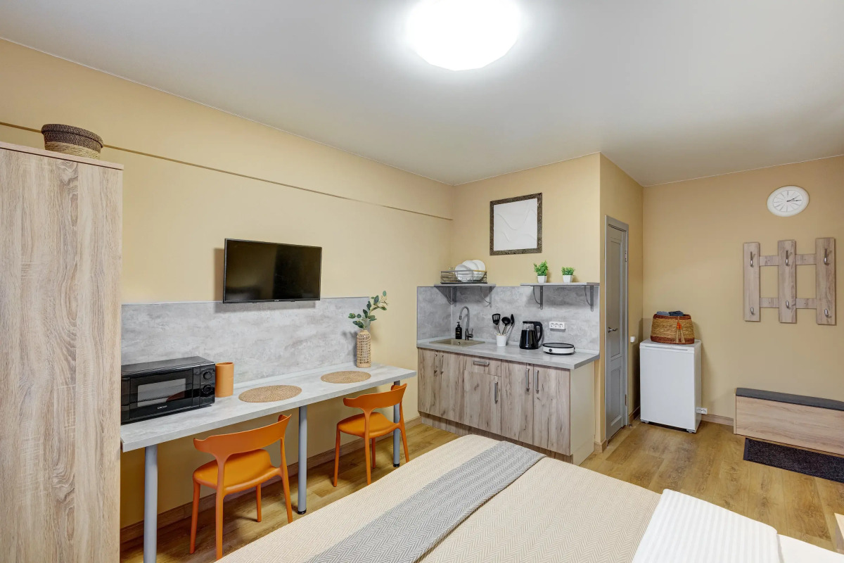 Апартаменты Улучшенная Студия Лотос Светлый Дом