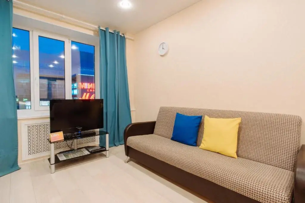 Апартаменты 9 ночей в центре Петрозаводска Ленина 15