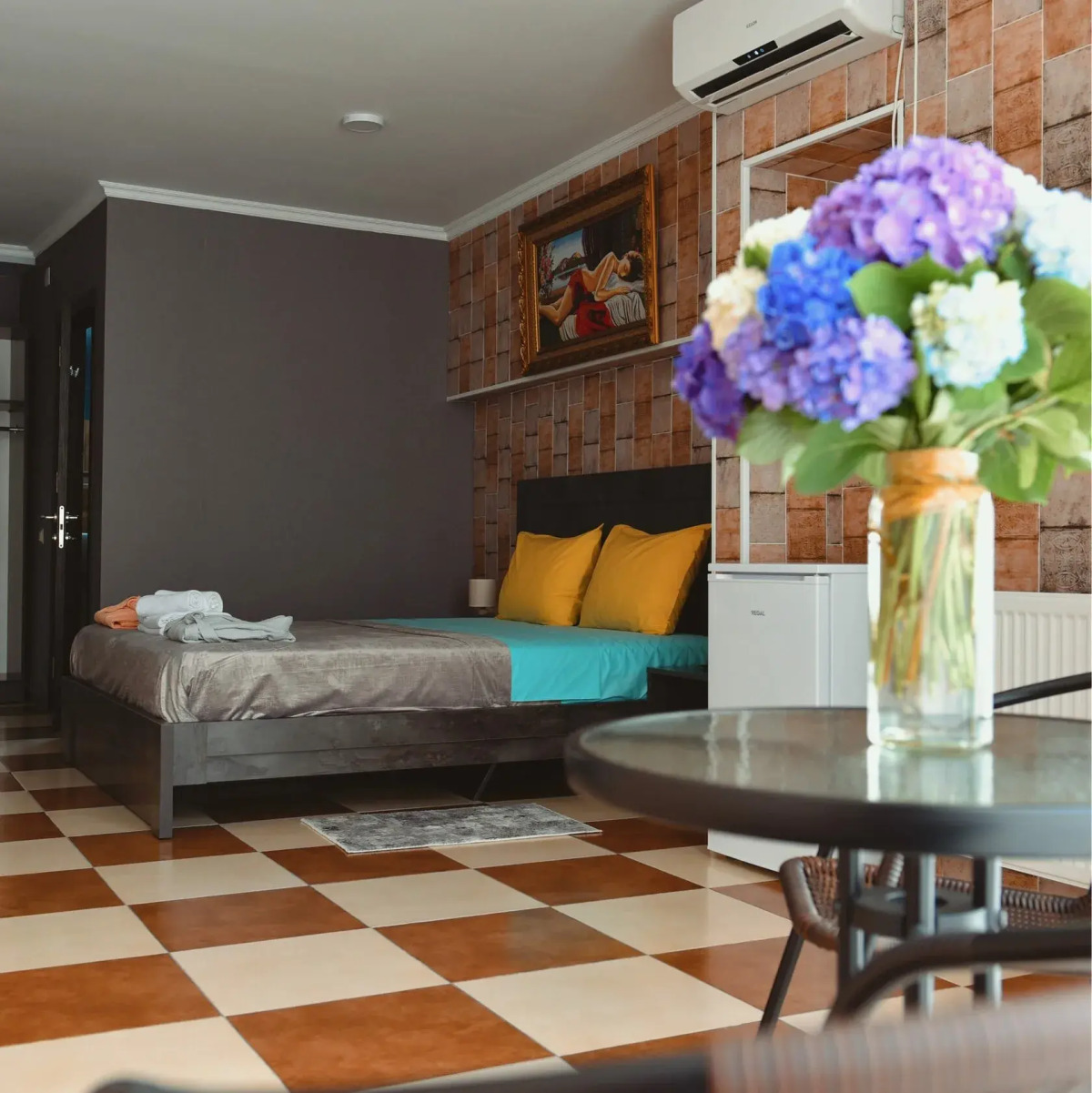 Отель Batumi West