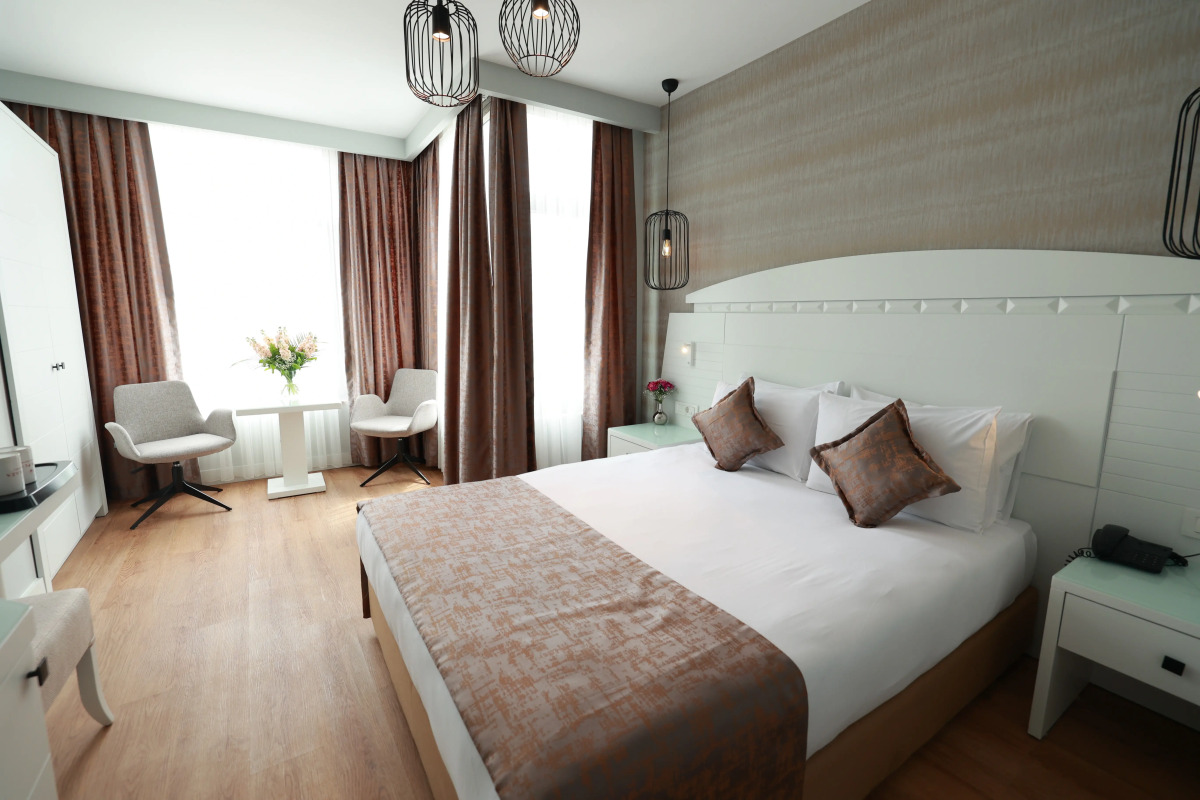 Nova Plaza Orion Hotel