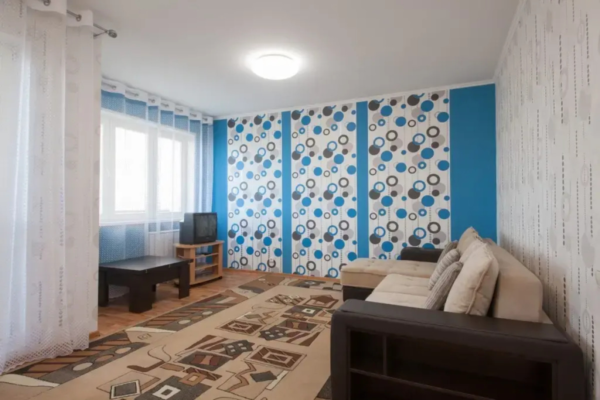 Апартаменты КвартировЪ на Батурина 30/2