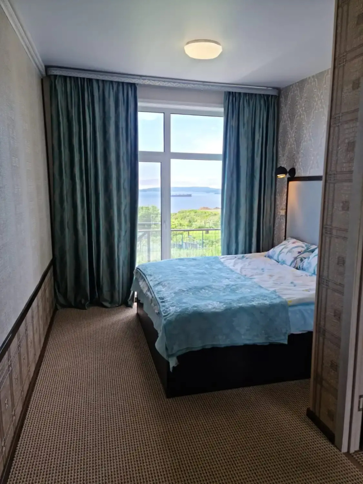 Вилла Бархатная B