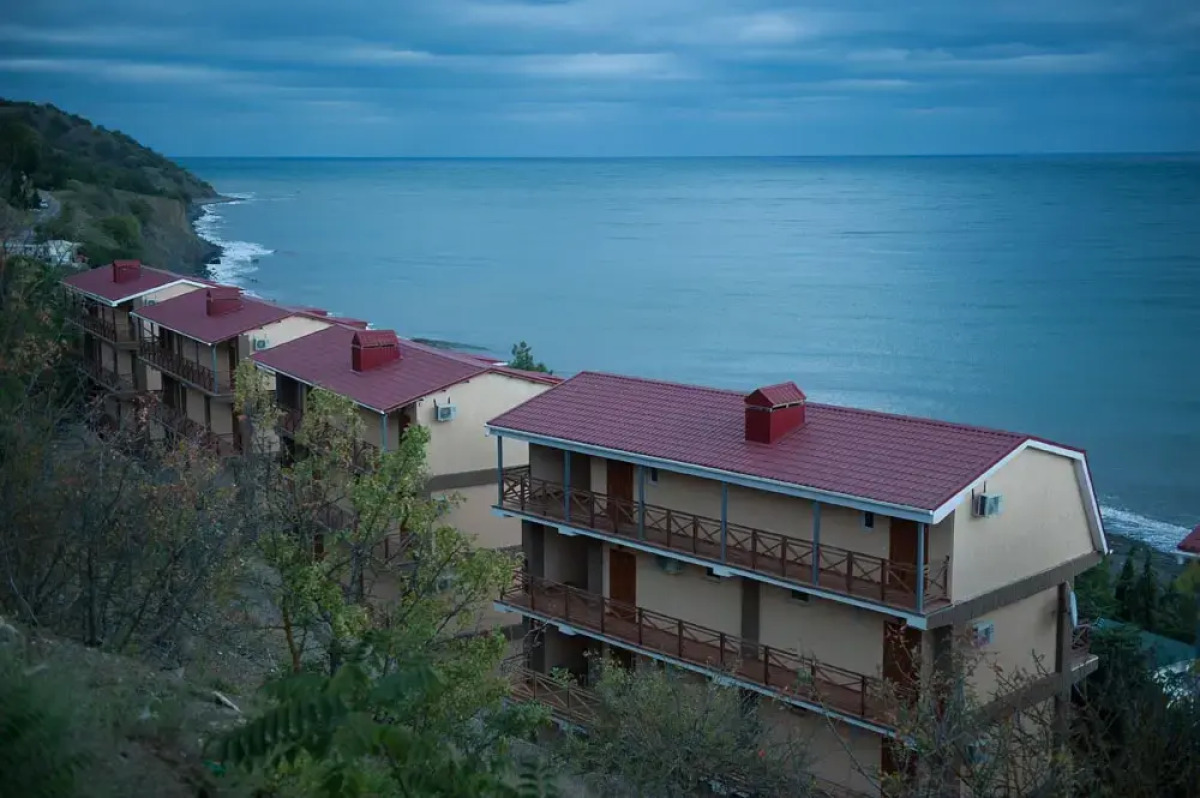 Курортный отель Курортный комплекс “Эко-Village”