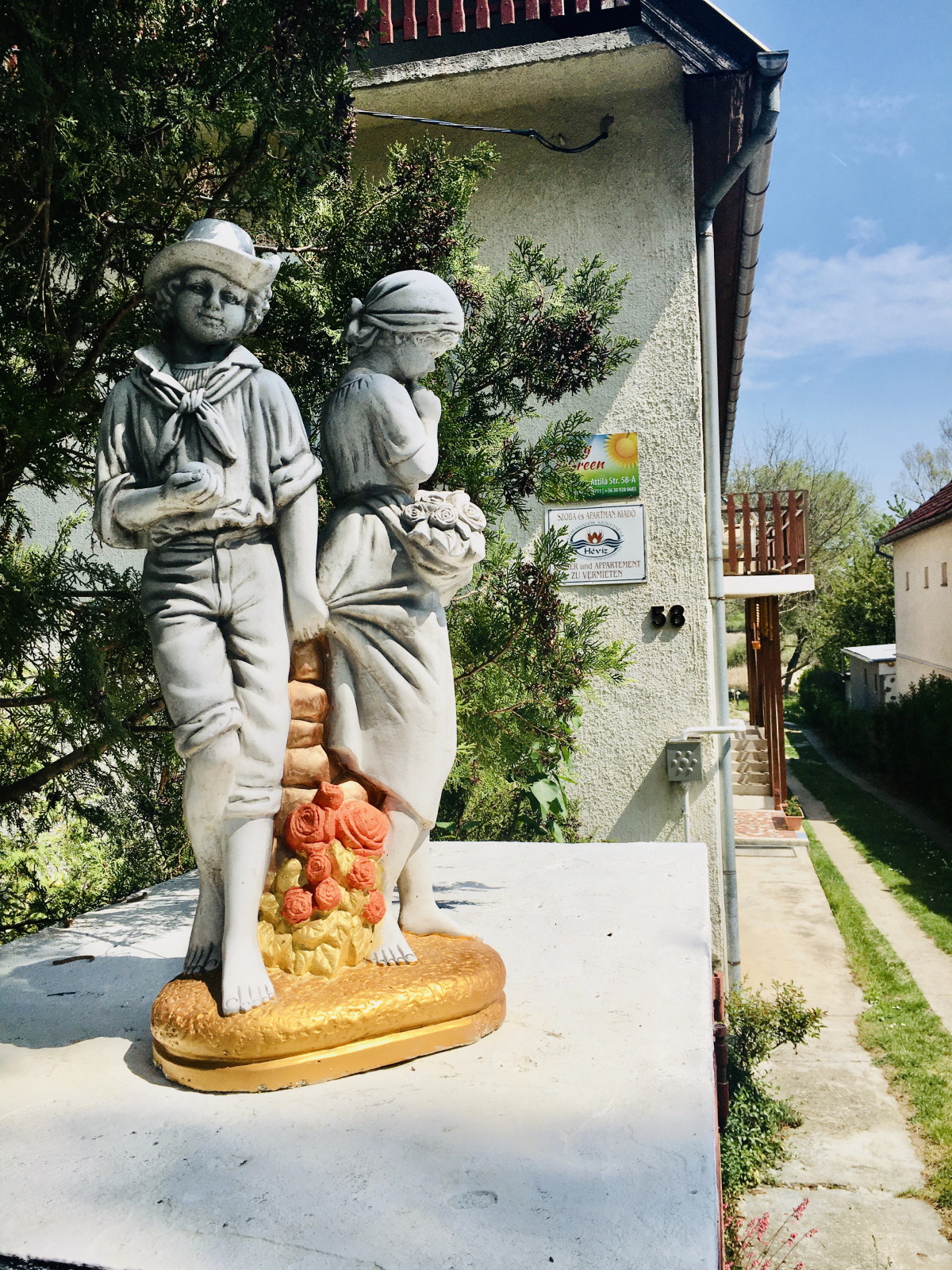 Апартаменты Sunny & Green