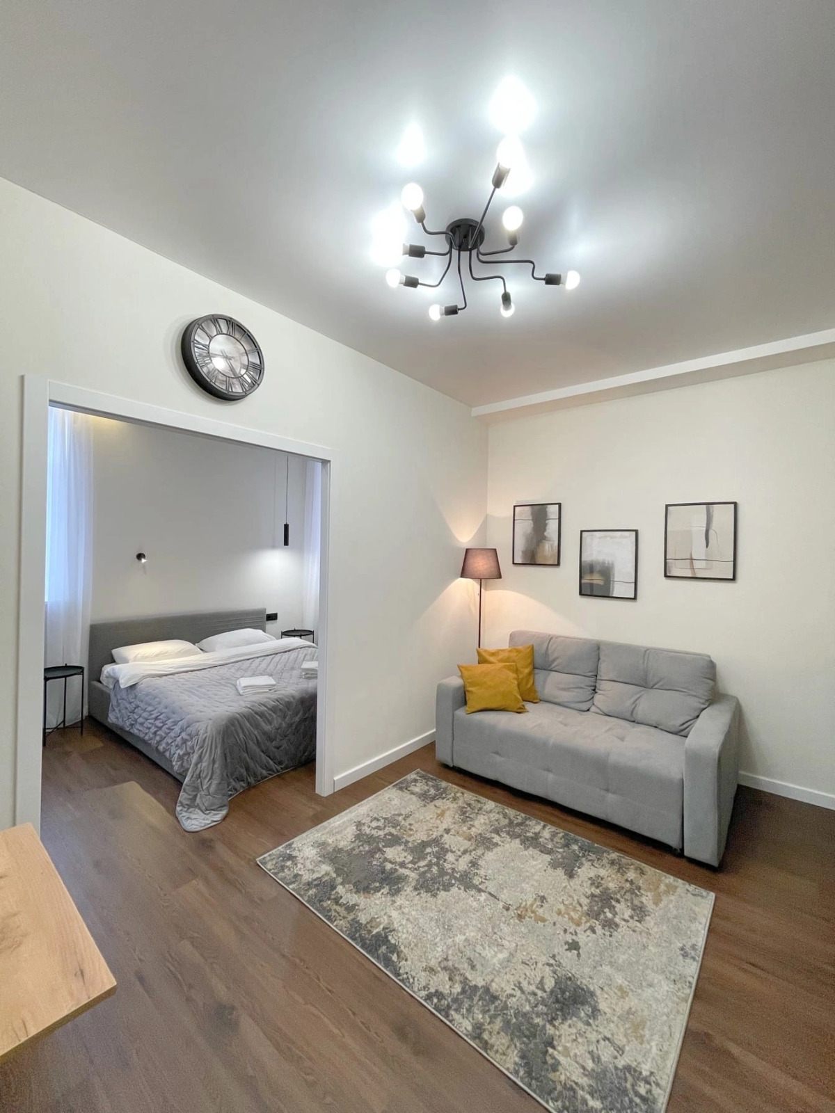 Квартира Стильная Студия в Центре Города