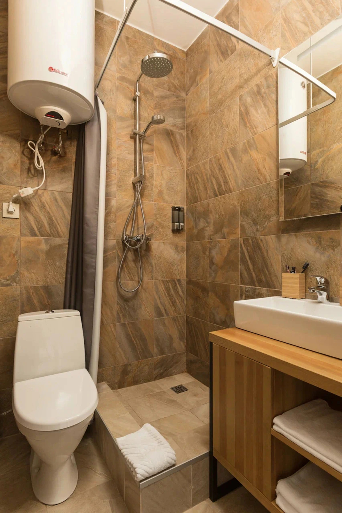 Отель София