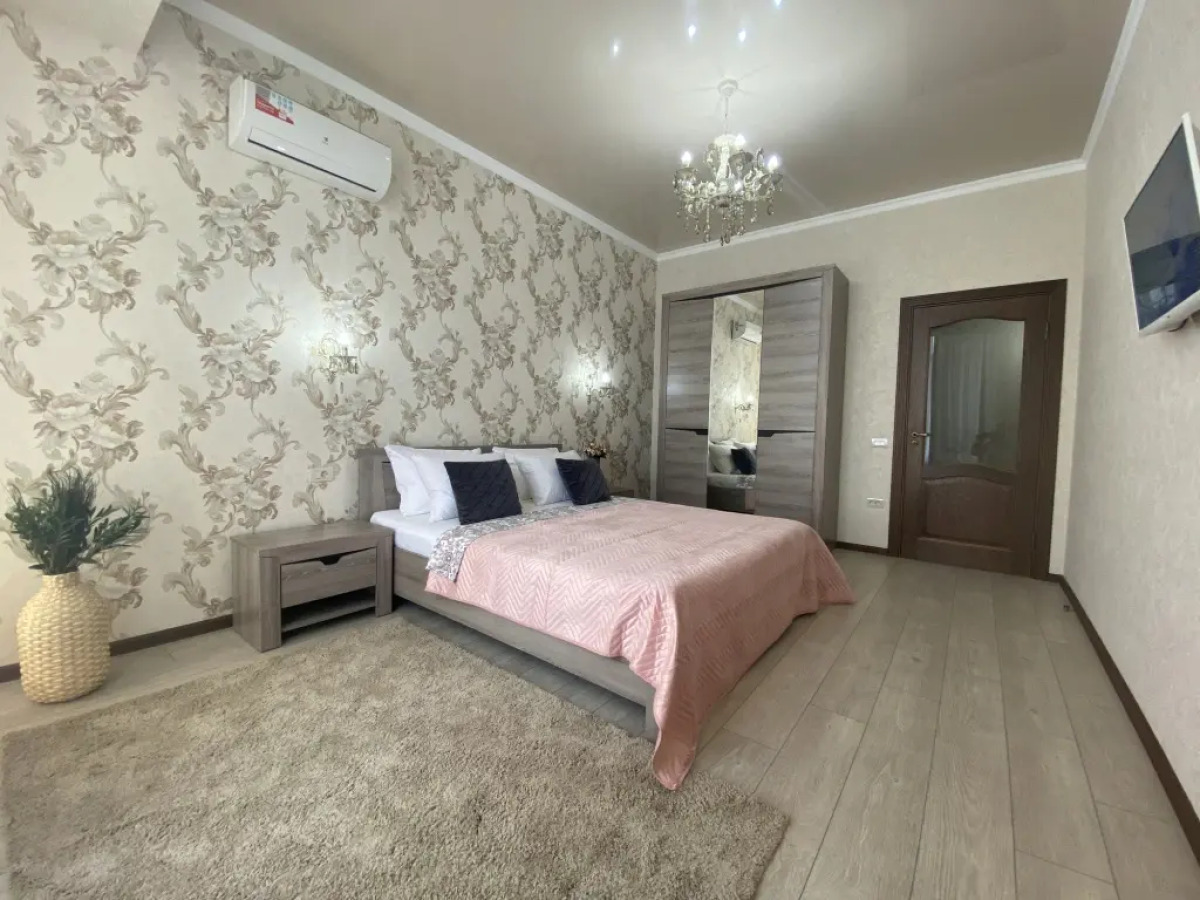 Апартаменты Le Majestic Lux возле Парка by Sutki26 1