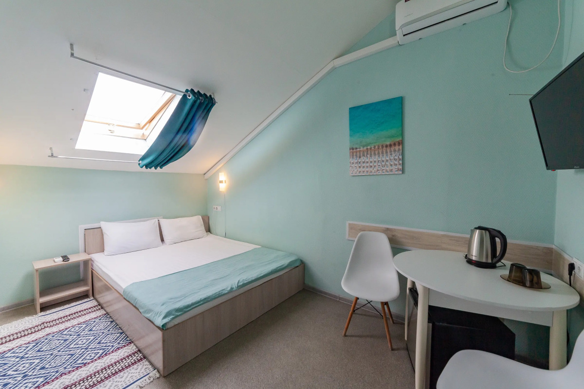 Отель Бирюза