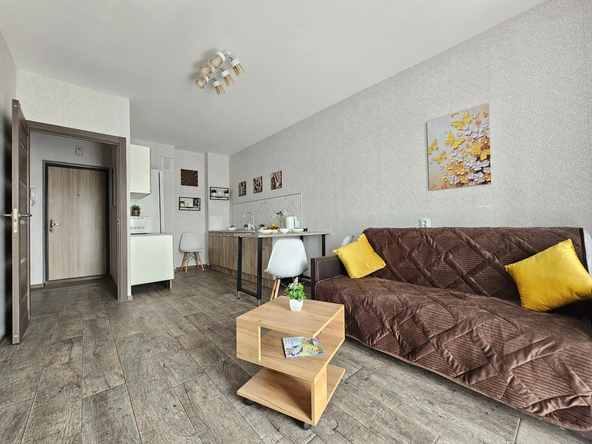 Квартира Светлояр