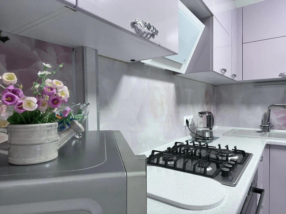 Квартира 2 Комнатная Дом 89 в мкрн Дружба 2/8