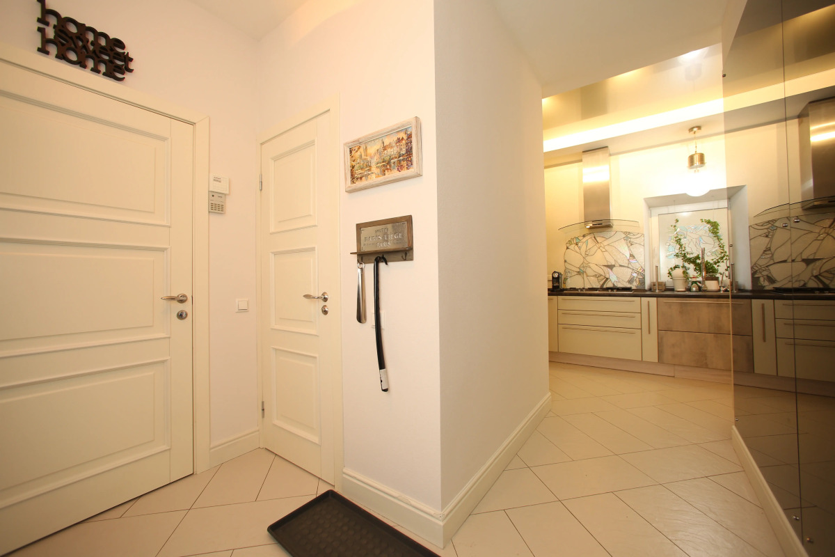 Апартаменты Просторные Апартаменты Рядом с Сенной Площадью