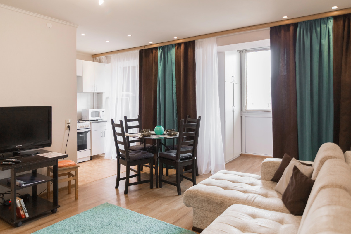 Апартаменты на Большой Покровской 73 в самом центре. Сова-Дом