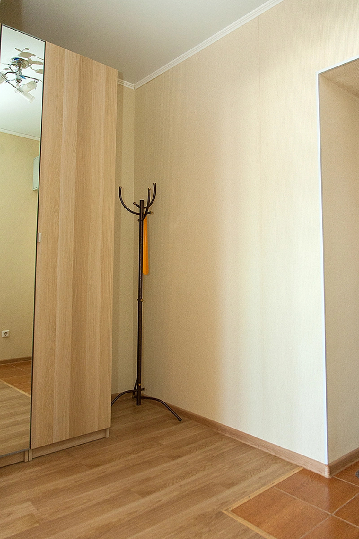 Апартаменты Счастливые квартиры на Семенова