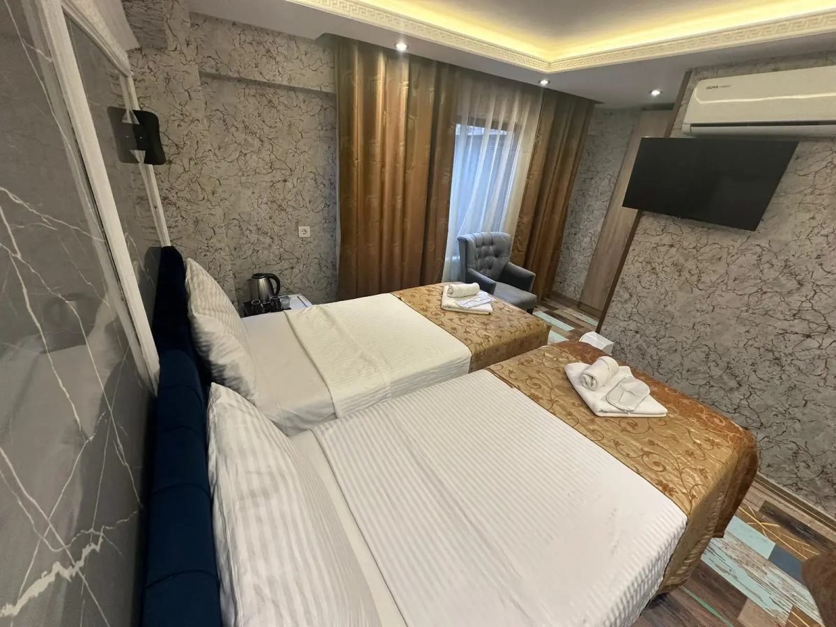Peker Hotel