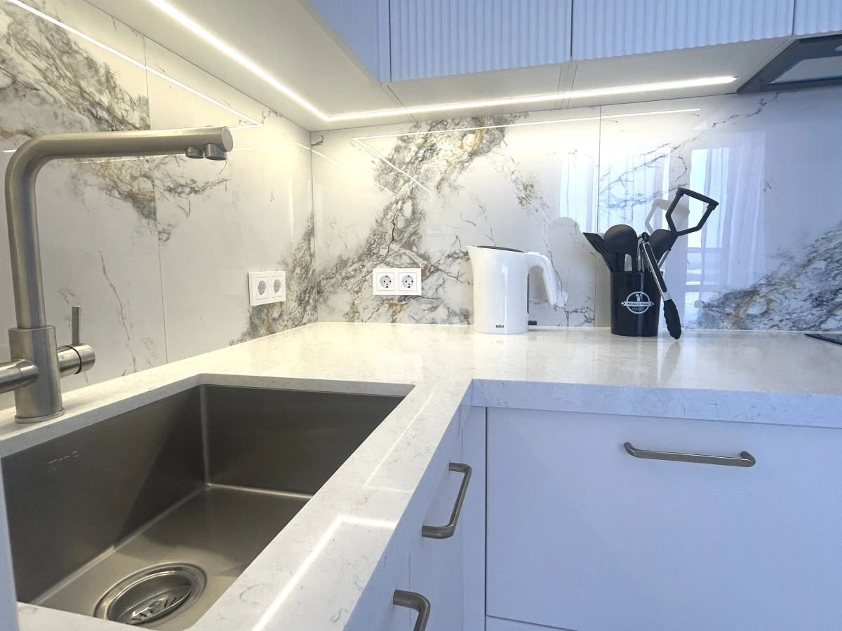 Шикарная Квартира с Видом на Реку и Город