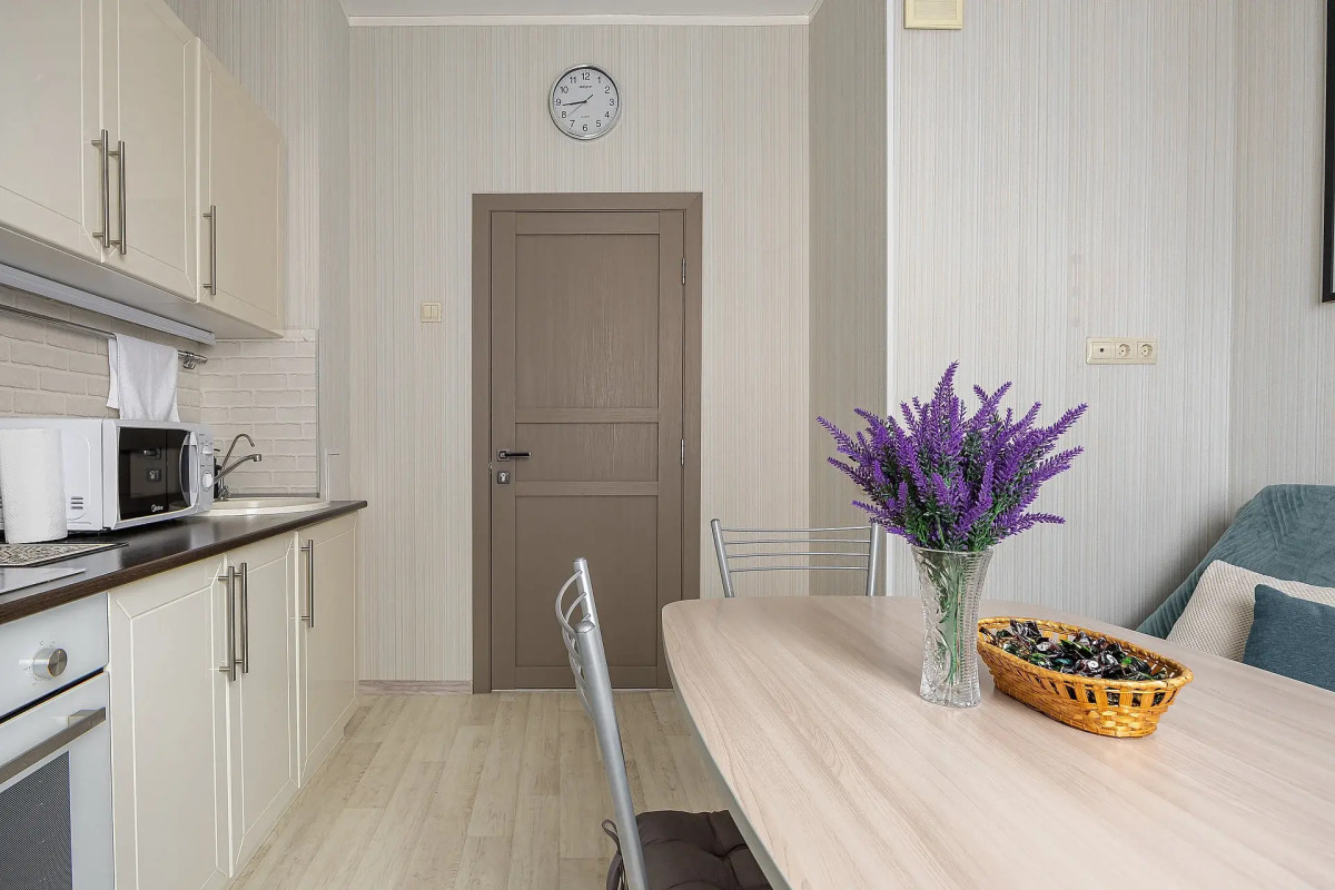 Апартаменты с двумя спальнями, в центре города, у канатной дороги