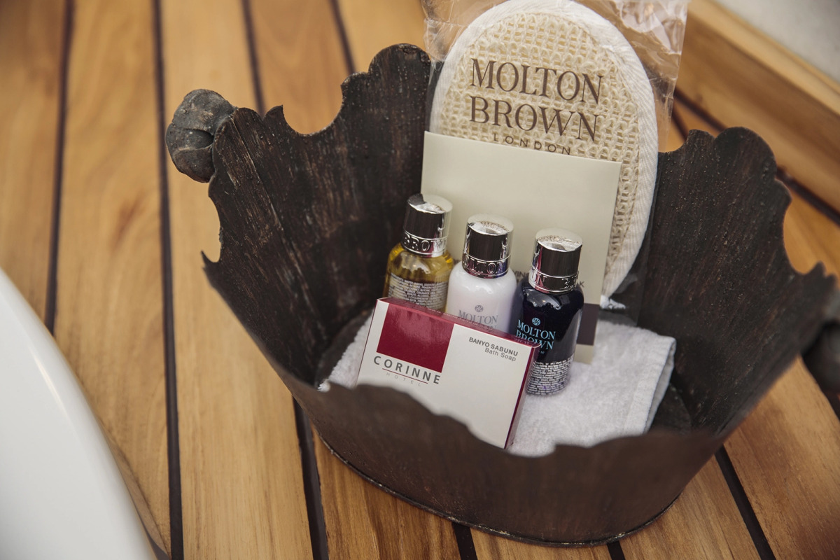 Отель Corinne Art & Boutique