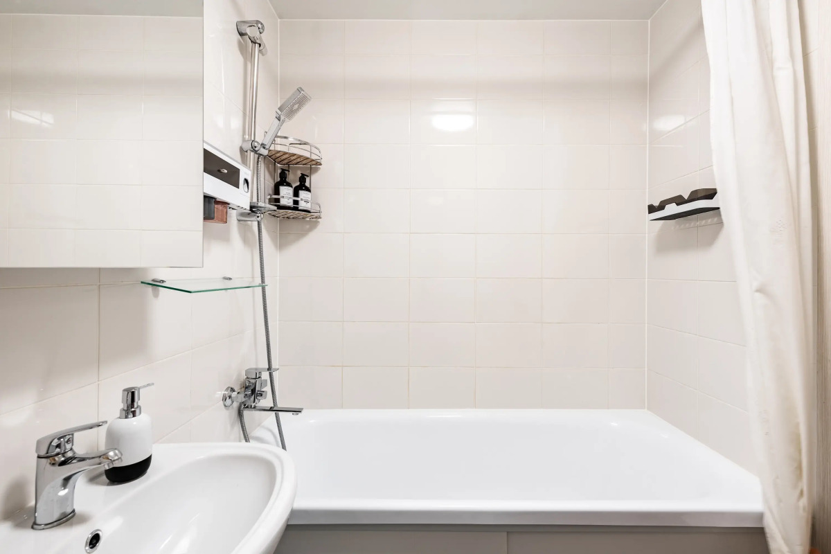 Квартира Большая Белая Кингсайз