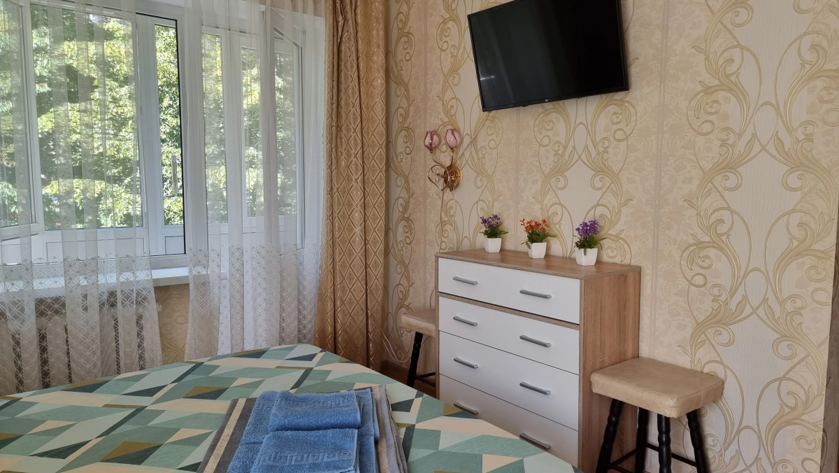 Апартаменты в центре на улице Житомирская 4