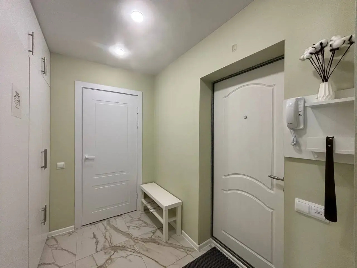 Квартира Двухкомнатная квартира в центре около ТЦ НЕБО от Уют и Комфорт