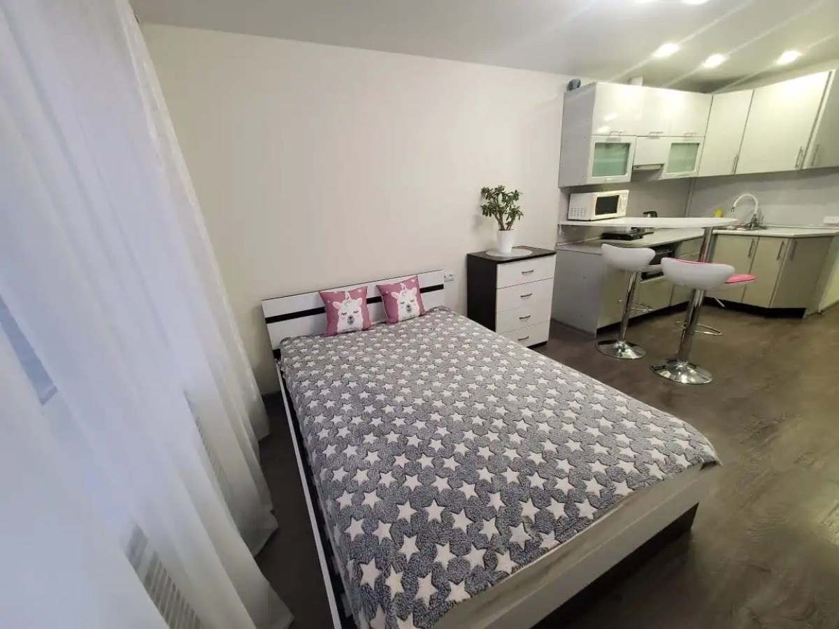 Апартаменты на Надибаидзе 30