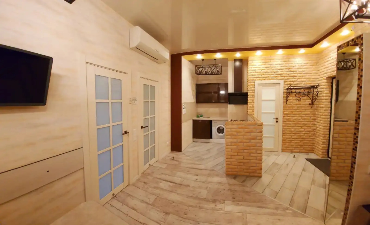 "Трехкомнатные апартаменты "Свой берег"