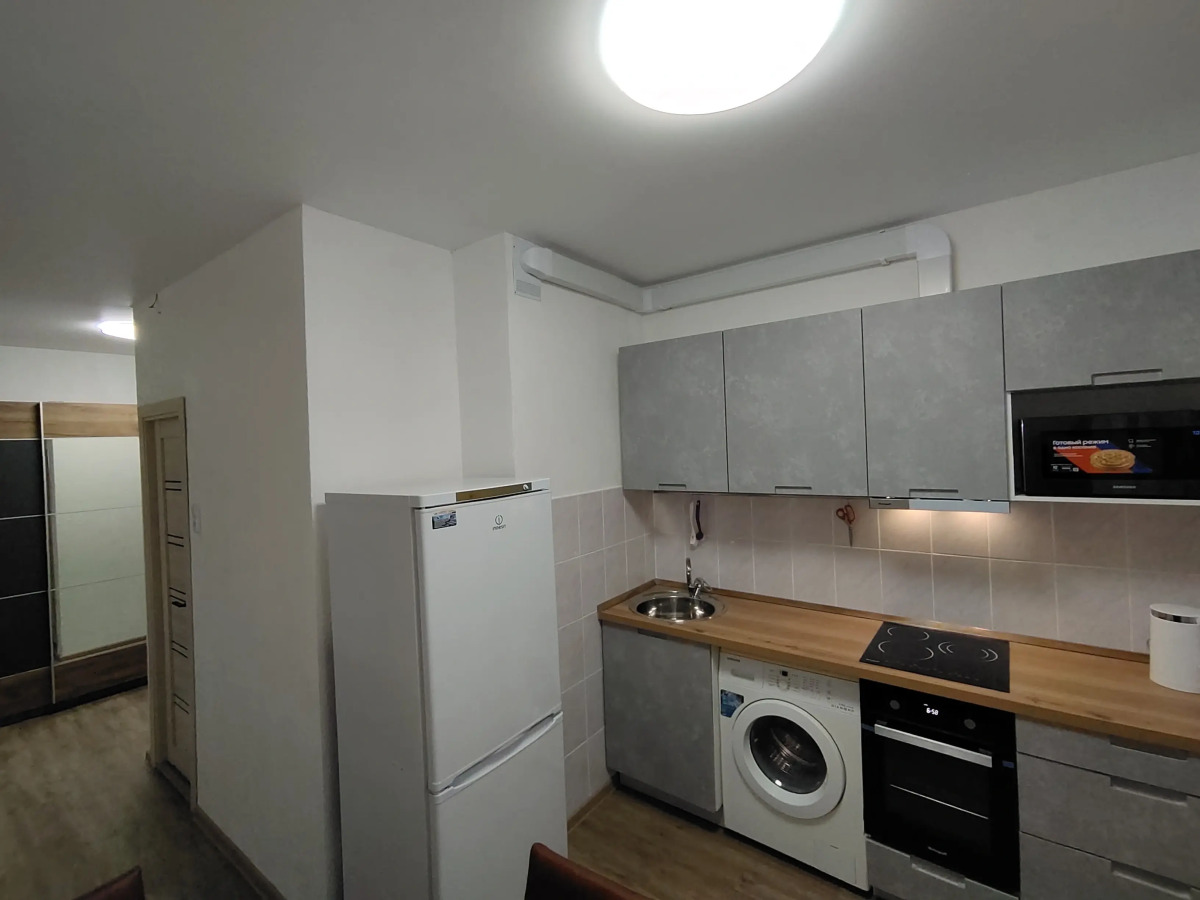 Апартаменты в Апатитах Строителей 37