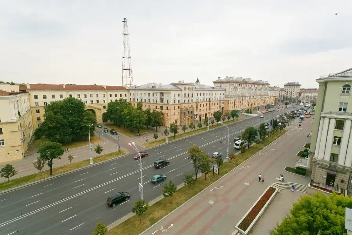 Апартаменты 3-комн. в центре Минска для 7 гостей