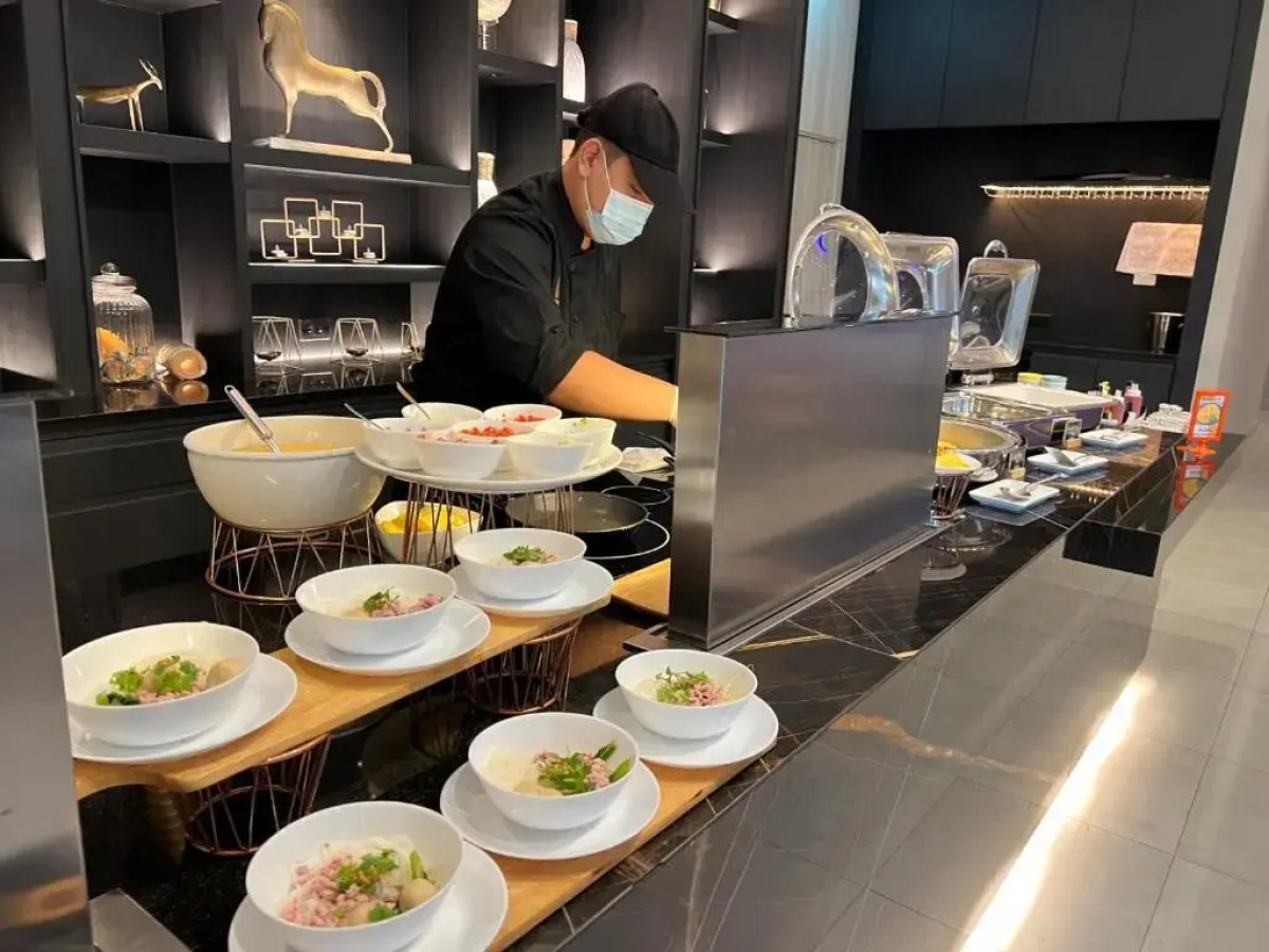 Отель Fifth Jomtien Pattaya