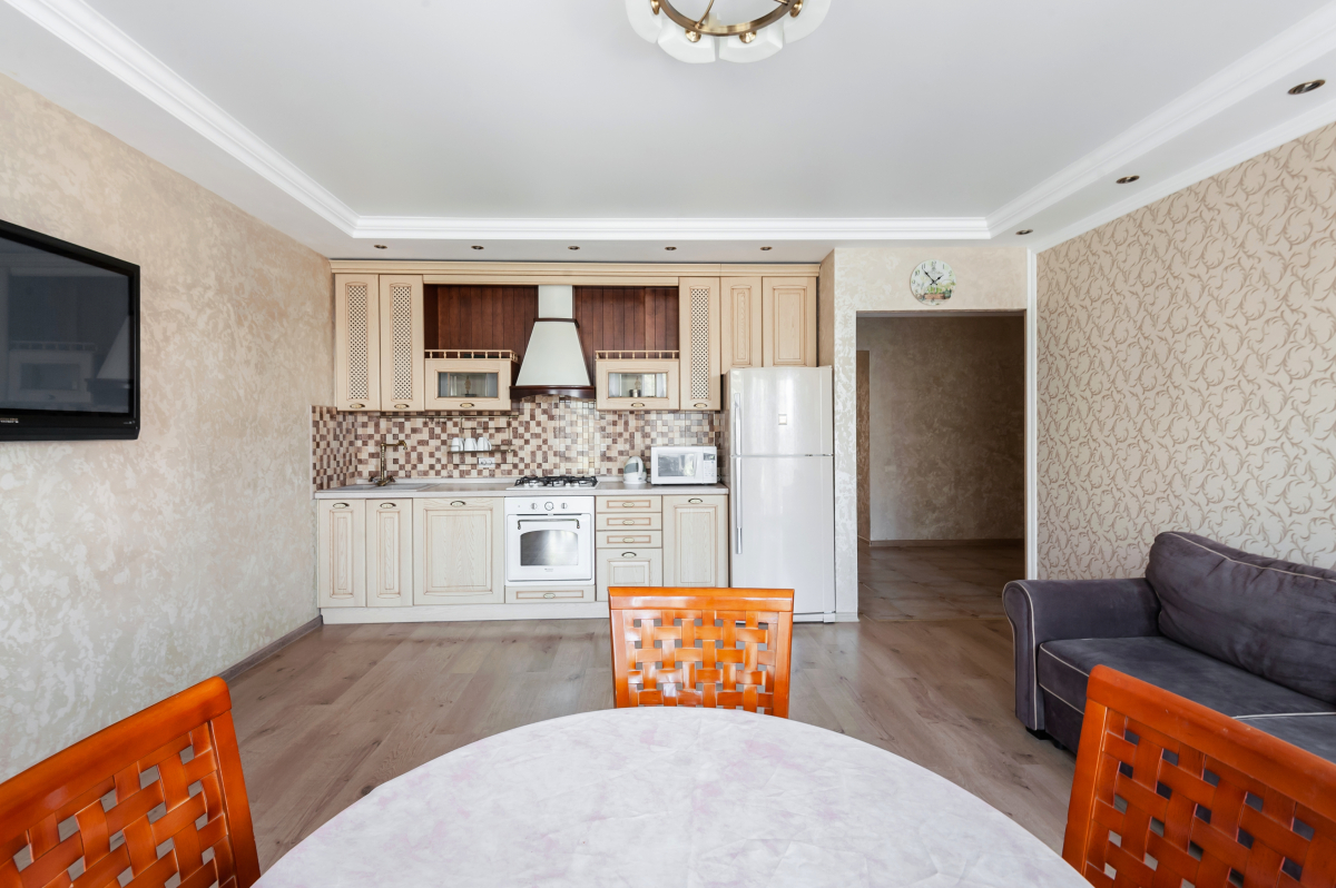 Квартира рядом с Дворцом Спорта Центр