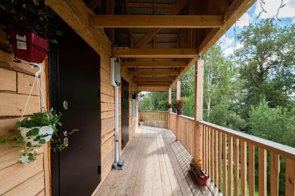 Отель Дом у реки