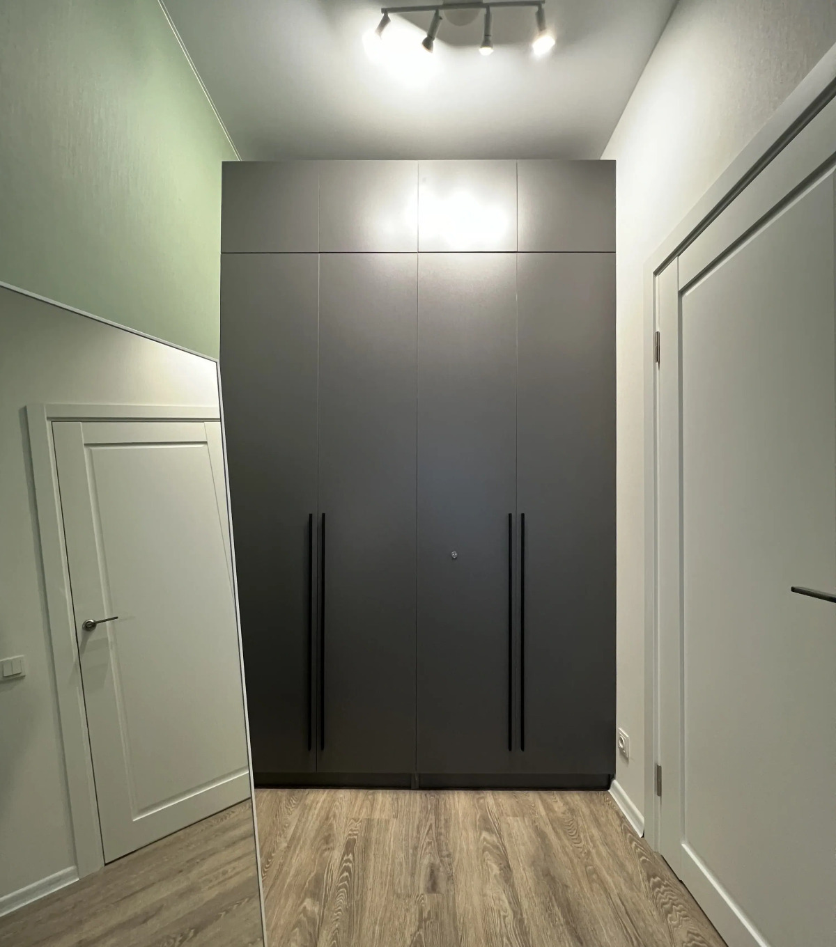 Квартира Евро 2-ком Уточкина 5/2-603