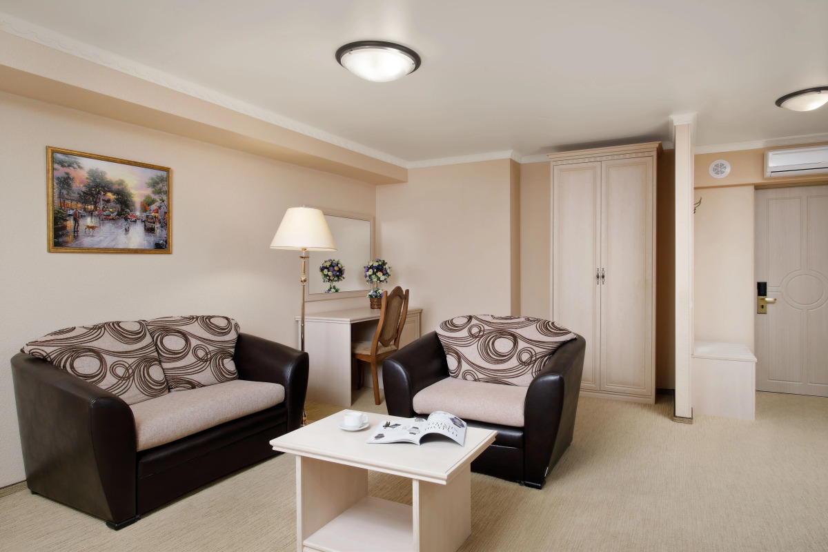 Бизнес Отель Континент