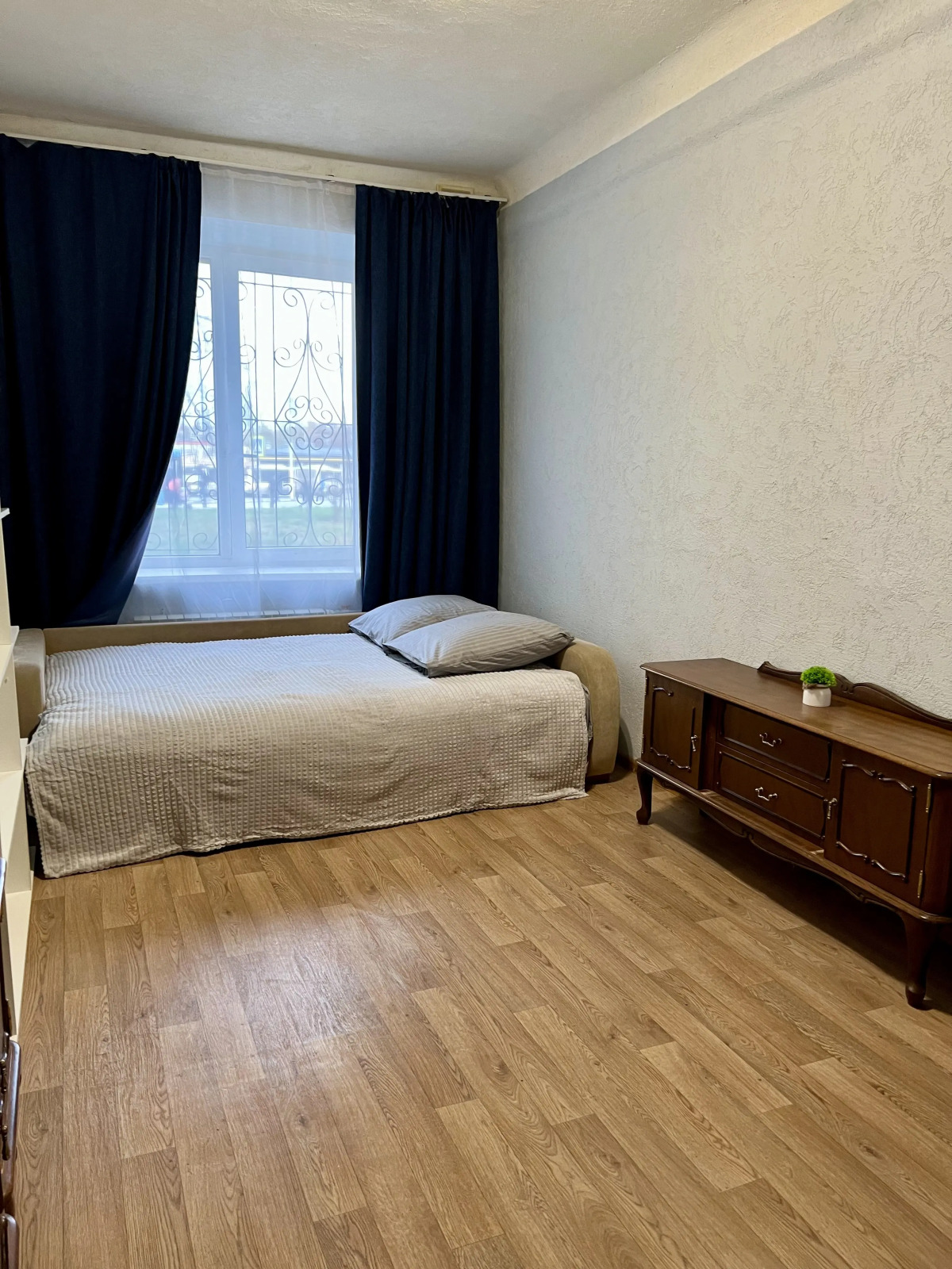 Квартира Уютная Двушка в Минуте от Вокзала