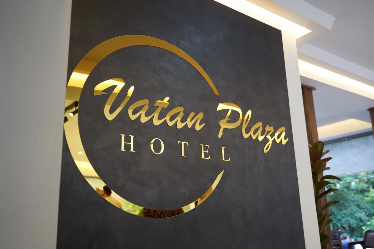 Отель Vatan Plaza