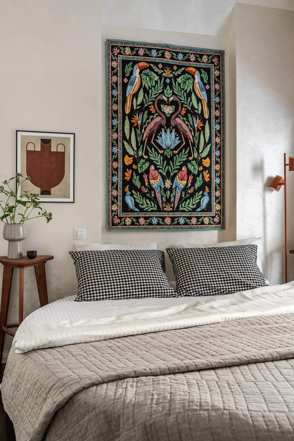 Квартира в центре с Хbox и парковкой в ЖК бизнес класса рядом с метро Бауманская