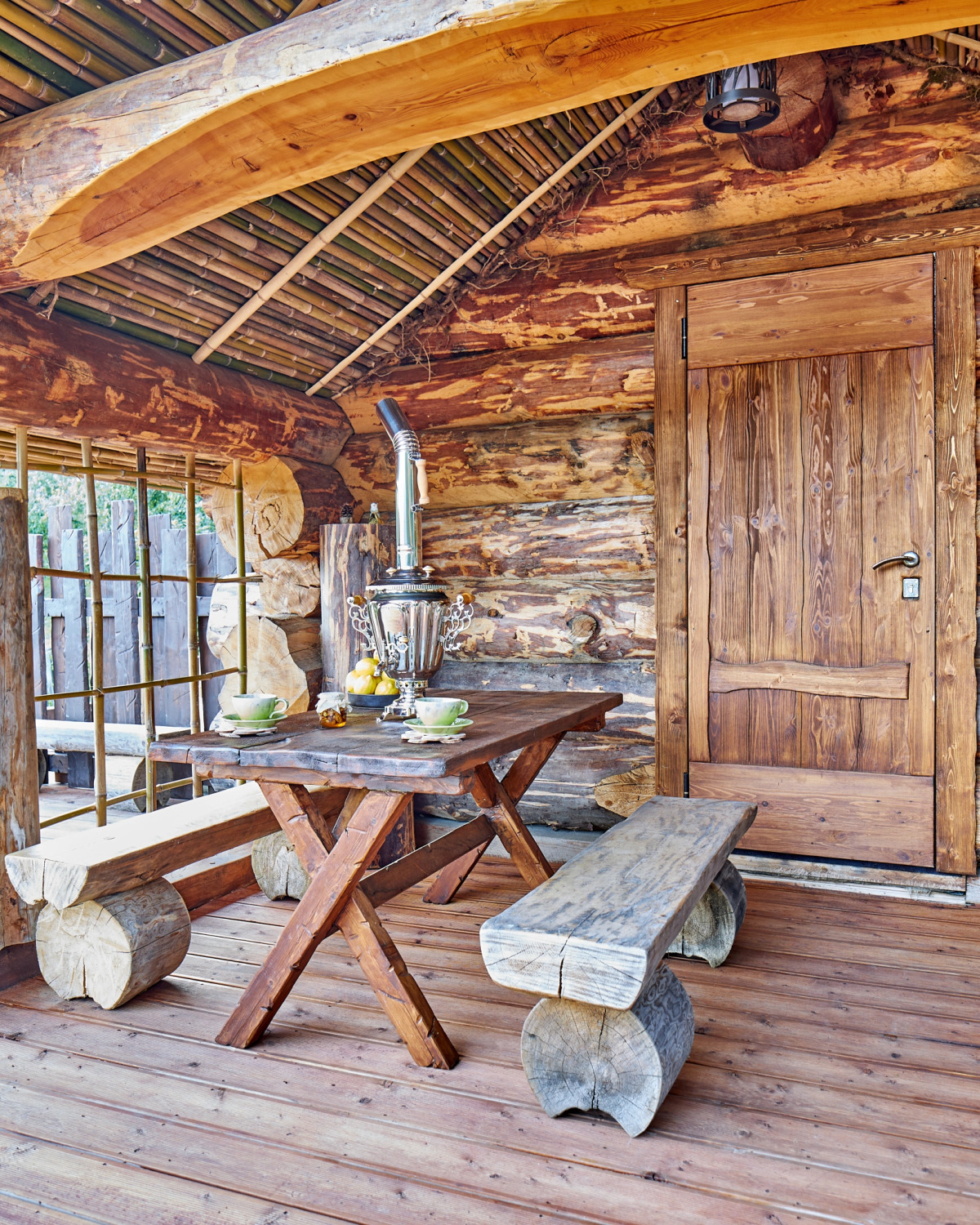 HILLS1200. Резиденция. Глэмпинг. Бани.