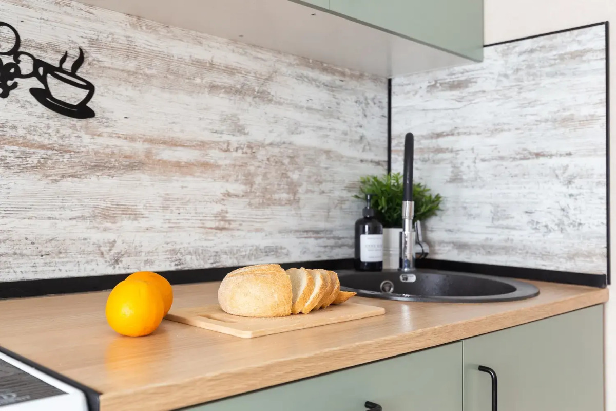 Квартира Семейная двушка у ЖД вокзала с двумя TV и кондиционером