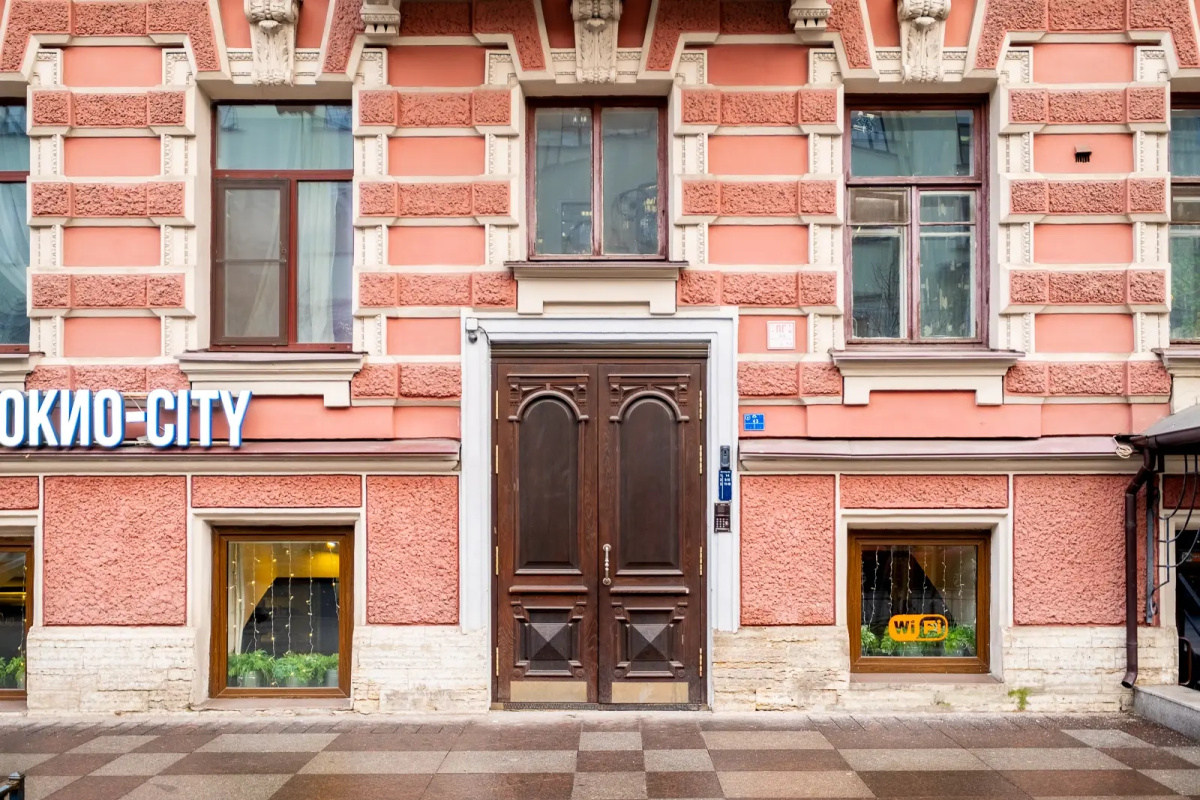 Апартаменты в центре города у метро Чернышевская