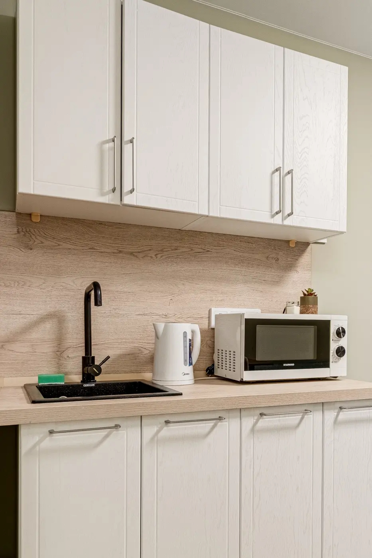 Апартаменты 4 комфортно и точка на Дубининской 65 корпус 3