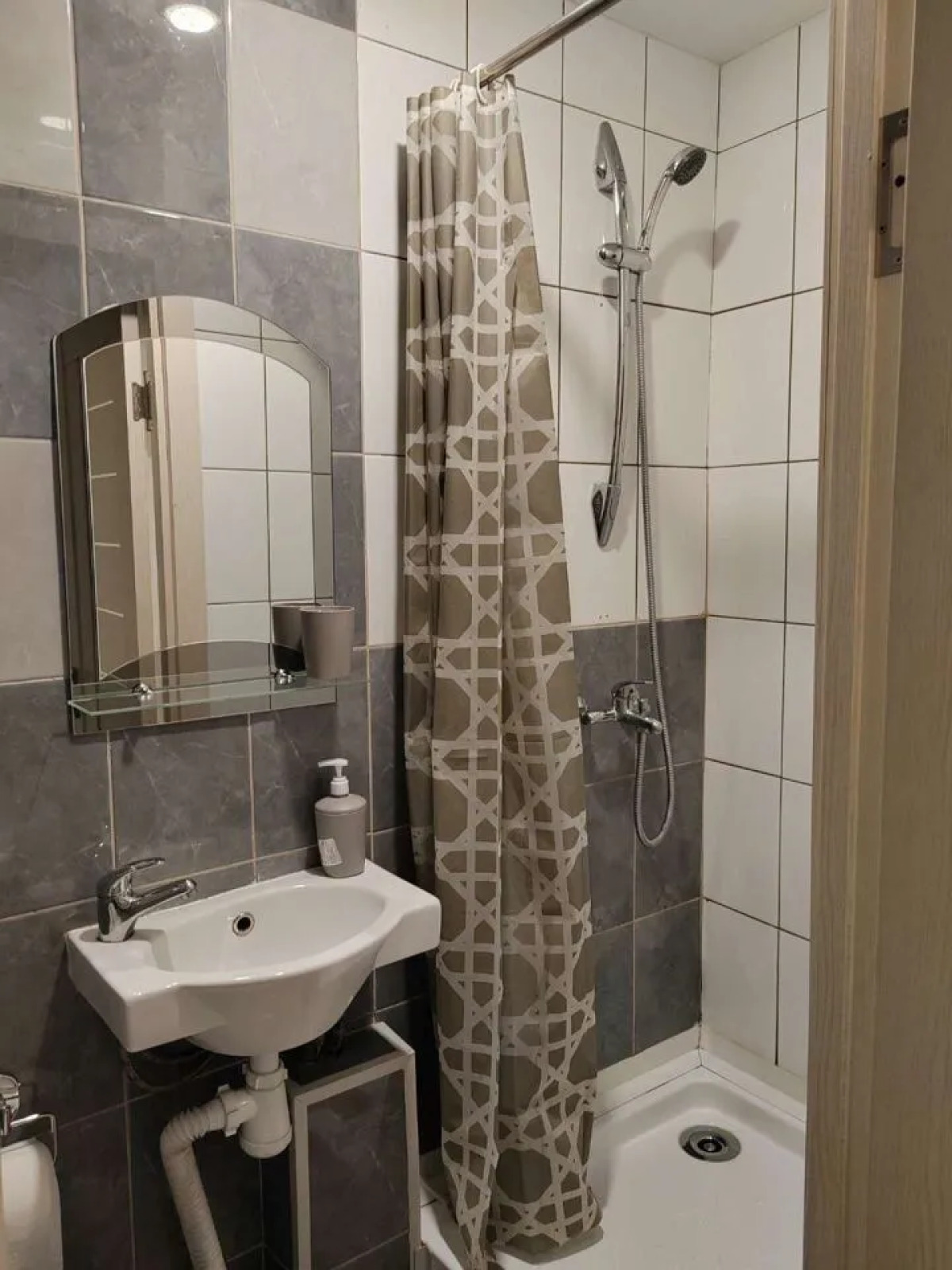 Квартира на Сойфера 1-2